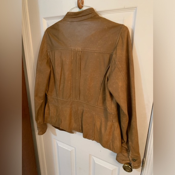 Coldwater Creek Butter Soft Tan Leather Jacket Adult Size 12 Large Preloved - Picture 11 of 12